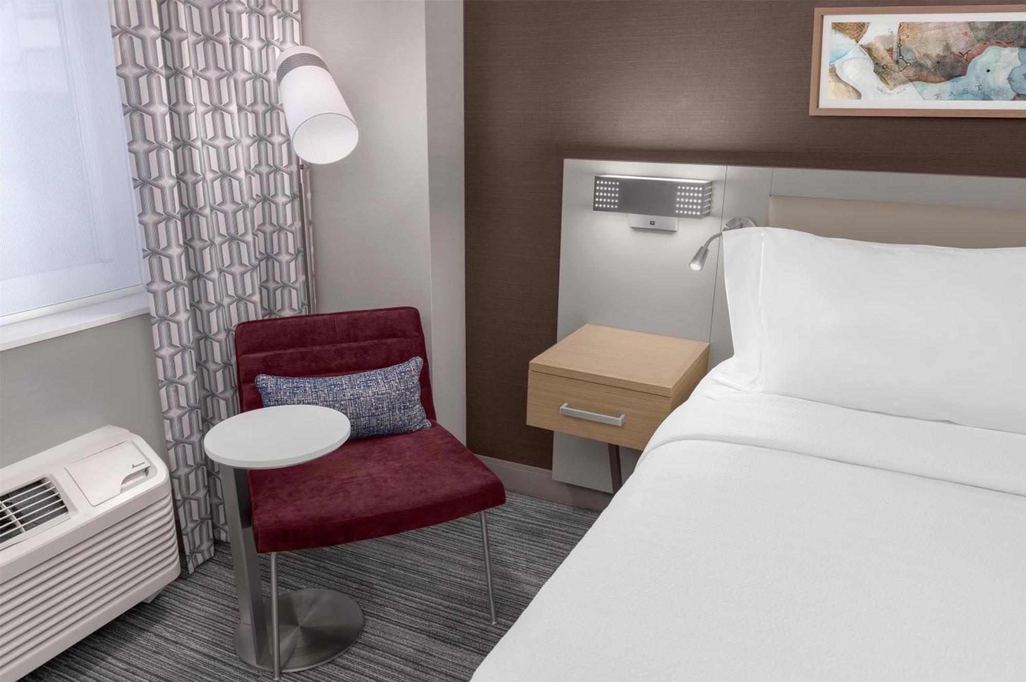 King Room Roll Shower Mobility Hearing Access