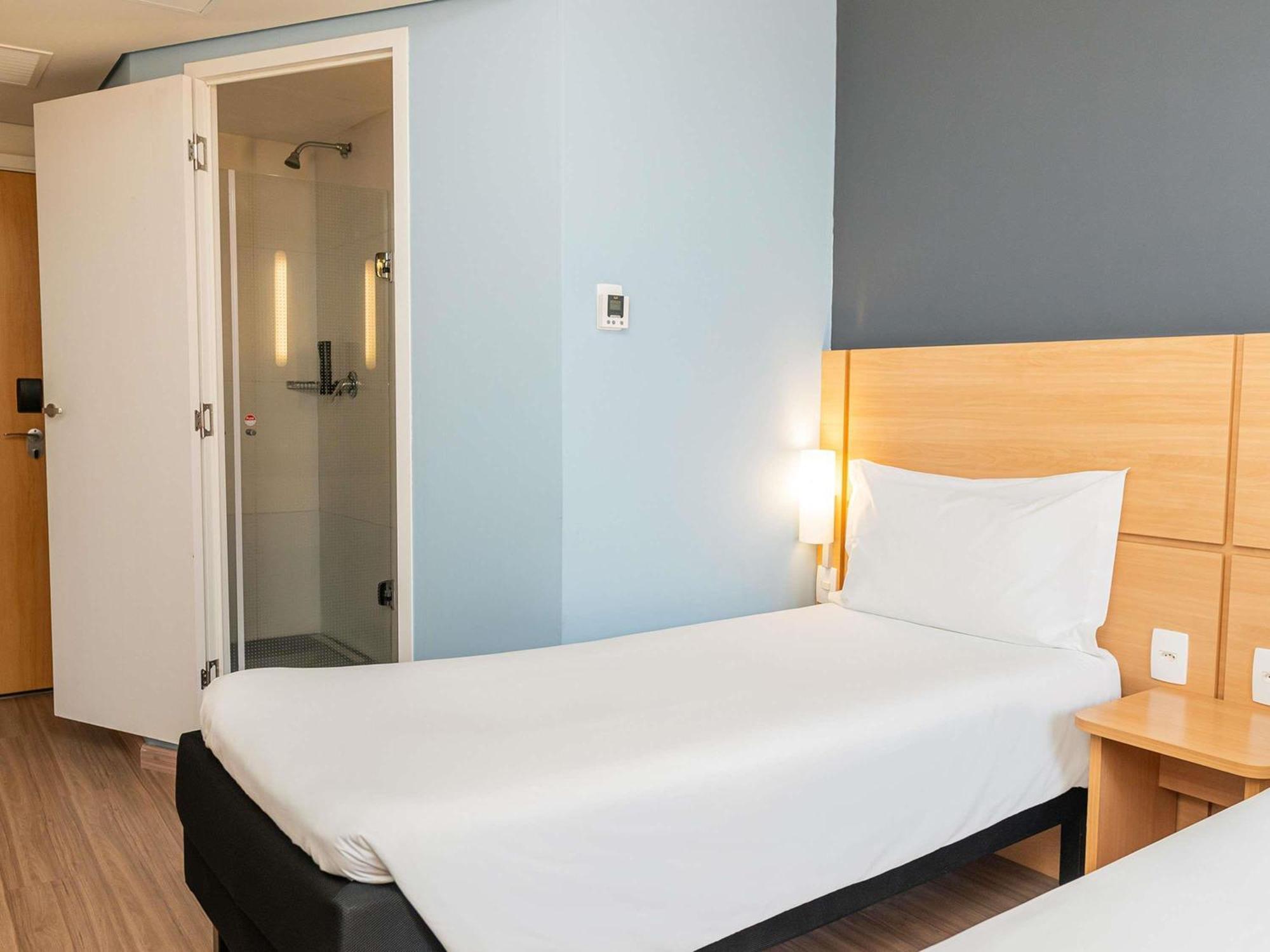 Standard Apartment Twin Beds