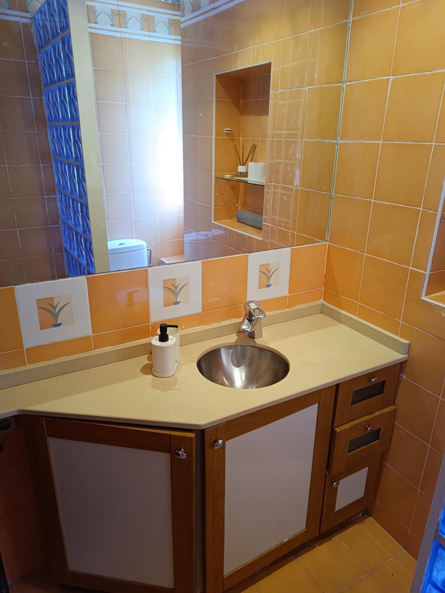 Quadruple Room Bathroom