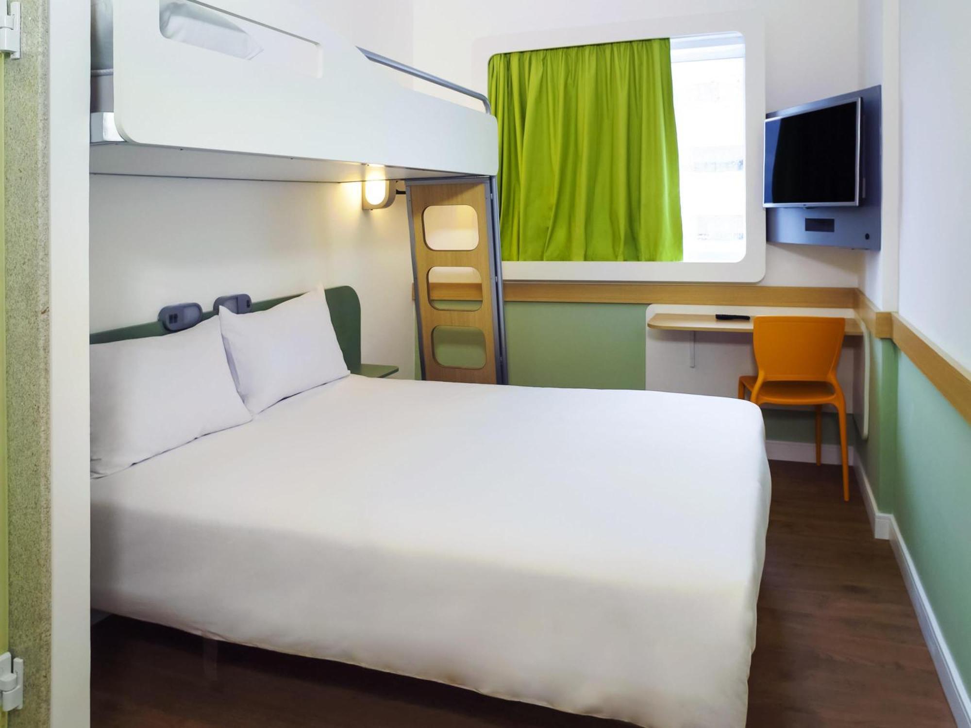 Standard Double Room 1 Double bed 1 Single bed