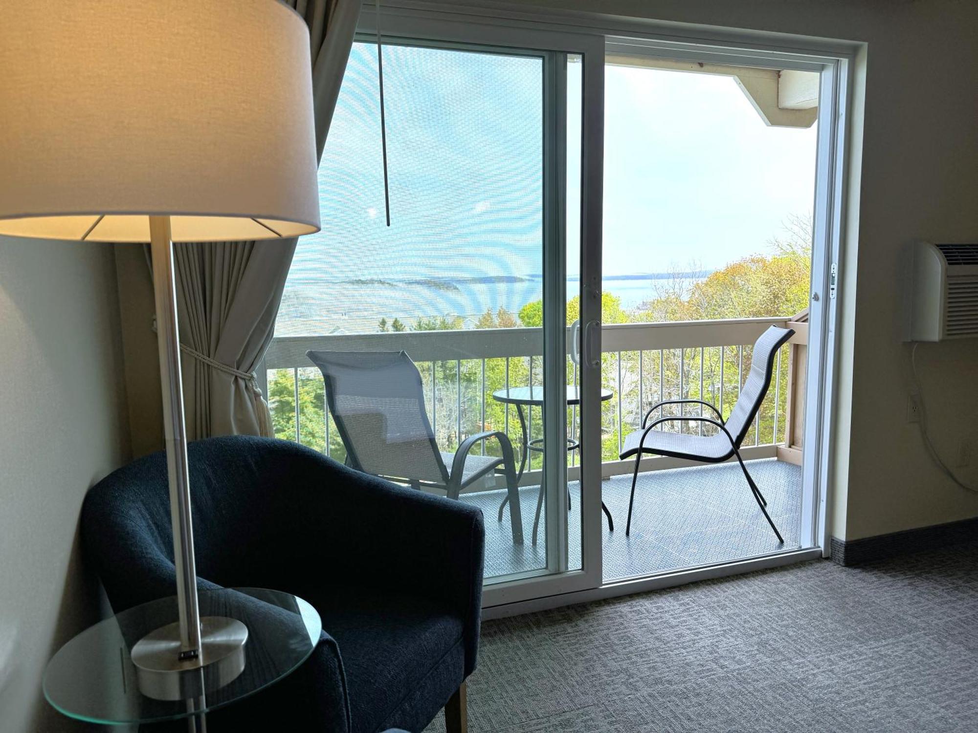 Family Room Ocean View Balcony 2 Queen Beds Sofa Bed 1st Floor NON-PET