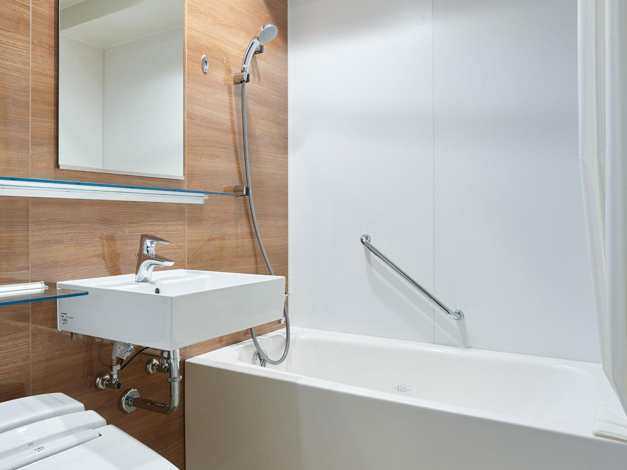 Standard Double Room Desk
