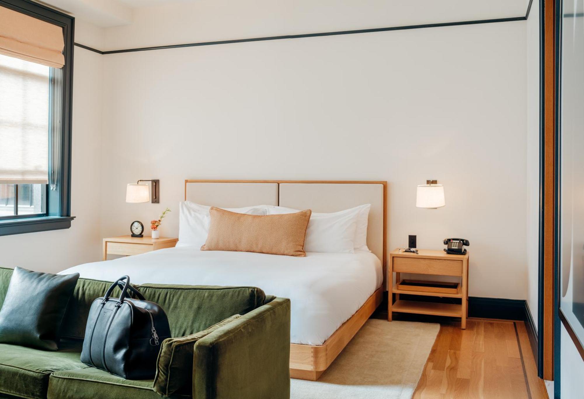 Deluxe King Room