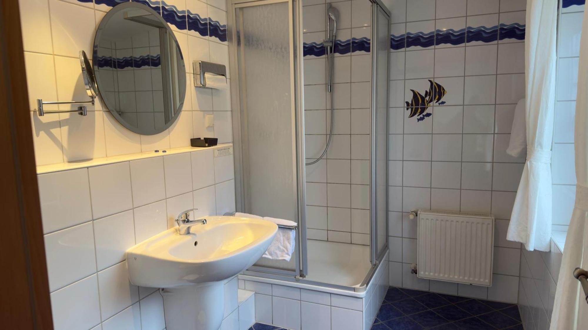Double Room Private Bathroom