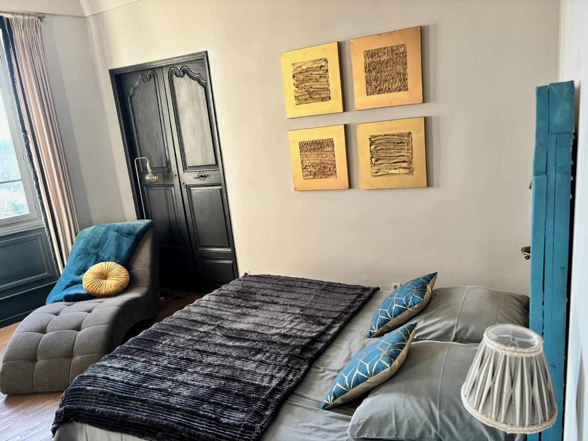 Double Room Mountain View