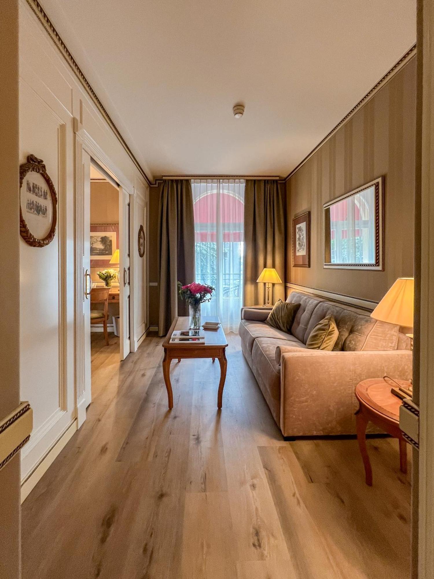 Junior Suite