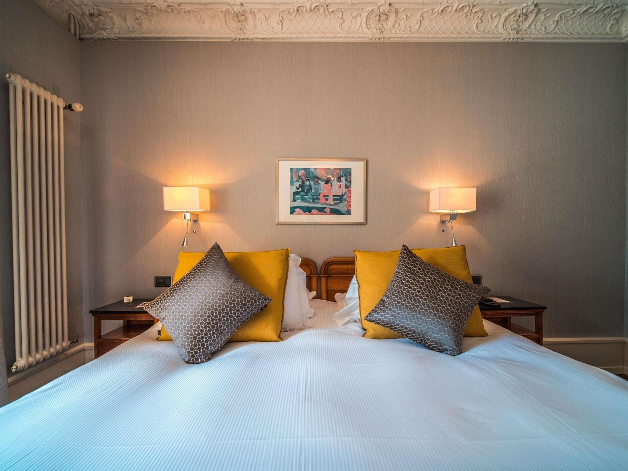Royal Classic Room
