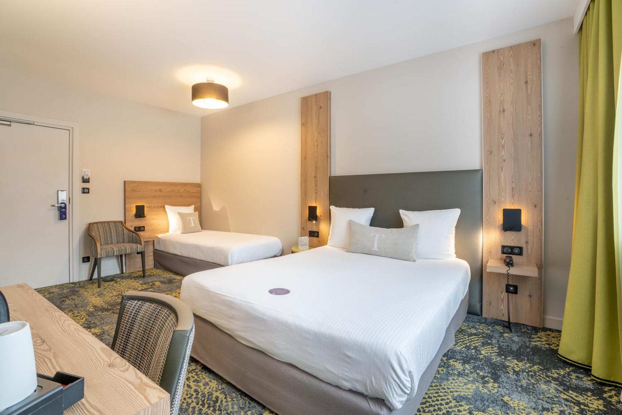 Triple Room