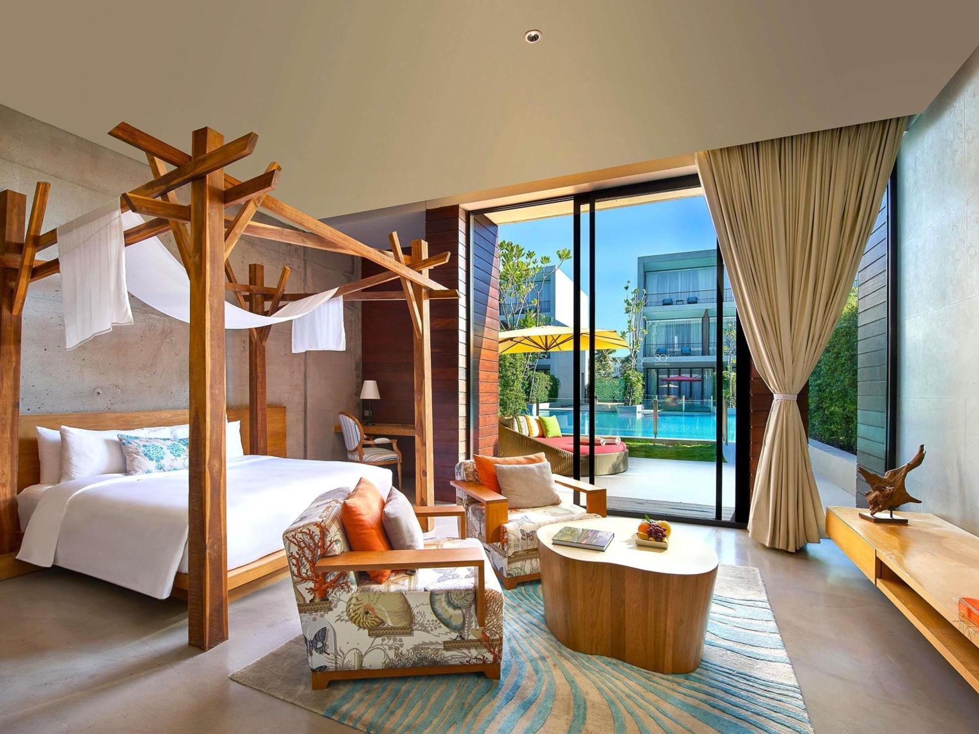 So Comfy King or Twin Room Pool Access