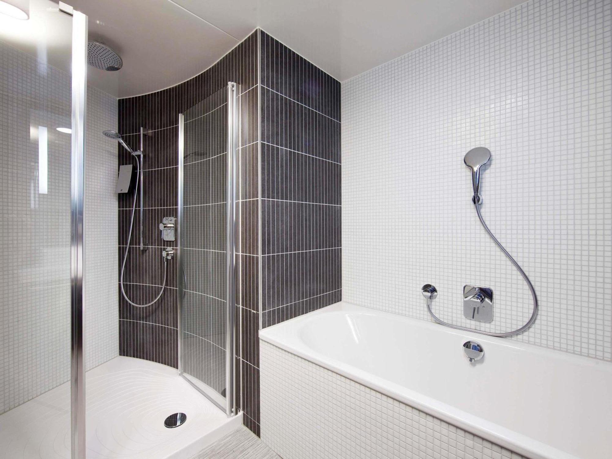 Superior Suite One Double Bed One Single Bed