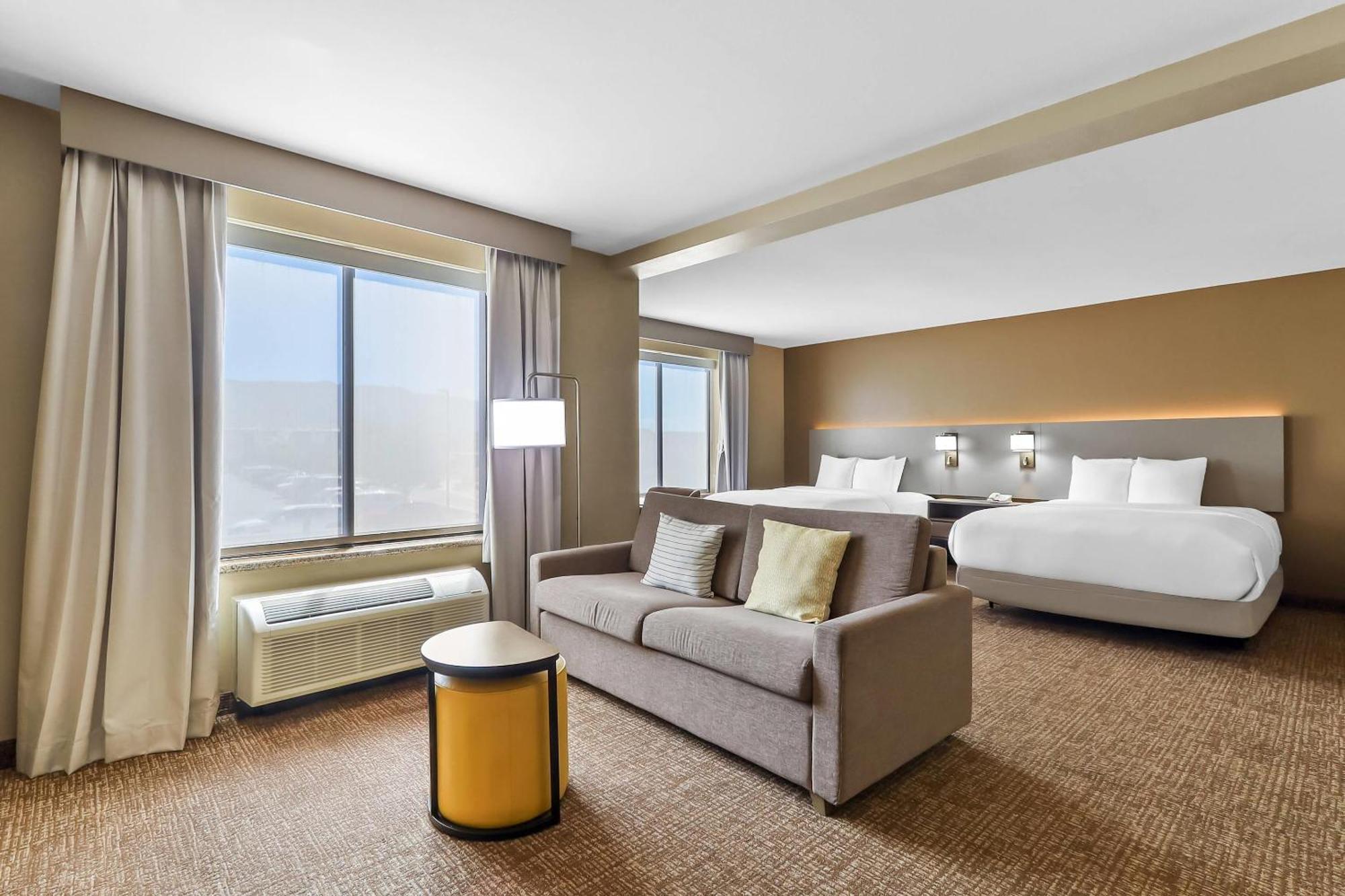 Queen Suite Two Queen Beds Disability Access