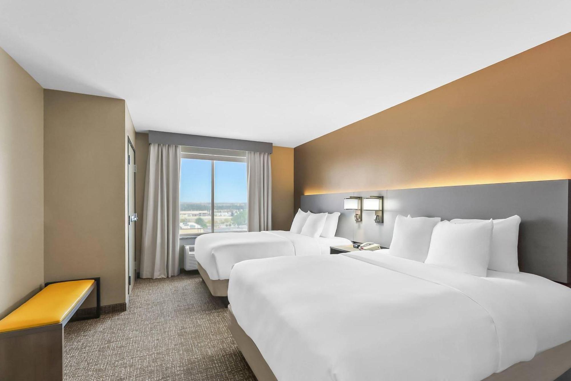 Queen Suite Two Queen Beds Disability Access
