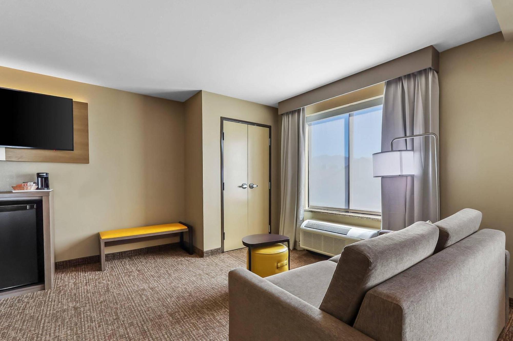 Queen Suite Two Queen Beds Disability Access