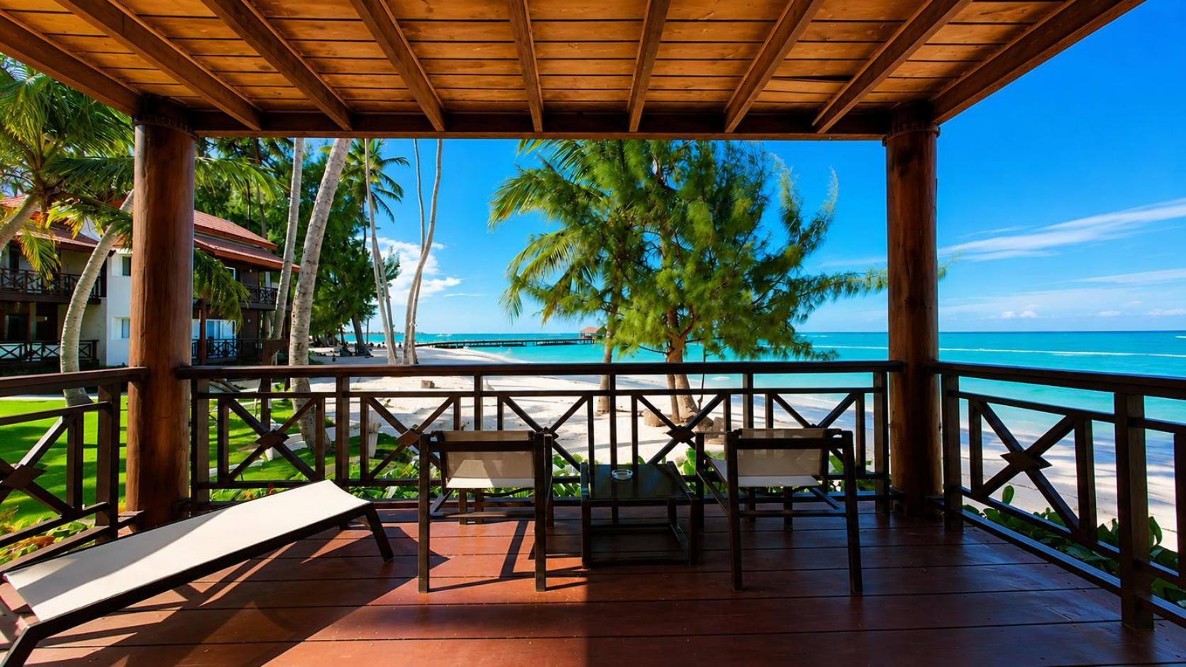 Suite Junior frente al mar Club Playa Premium