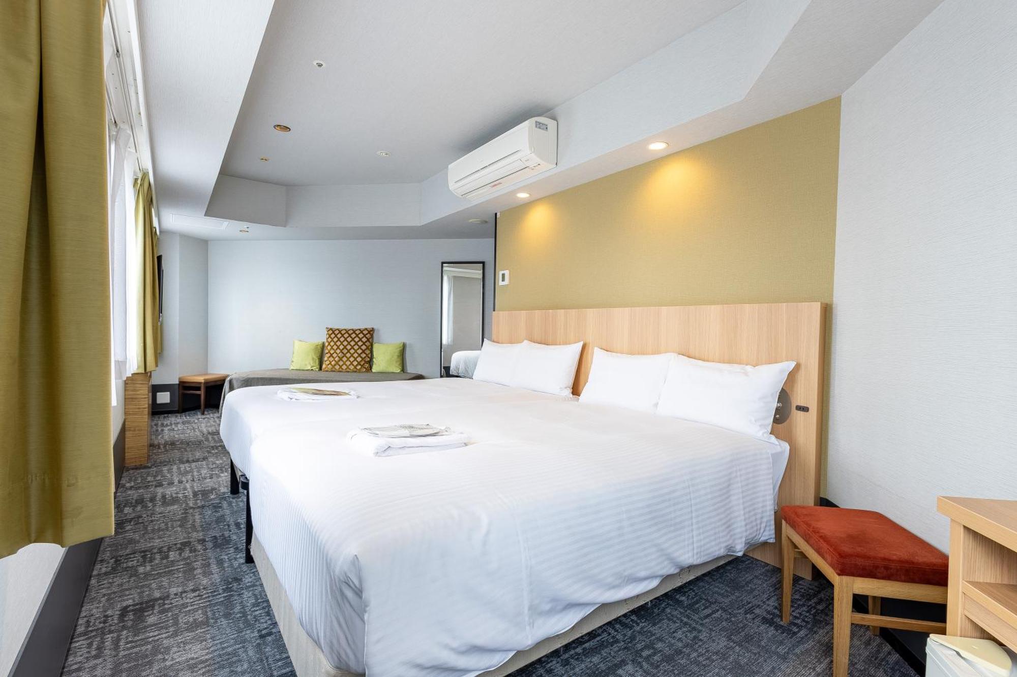 Twin Room Non-Smoking