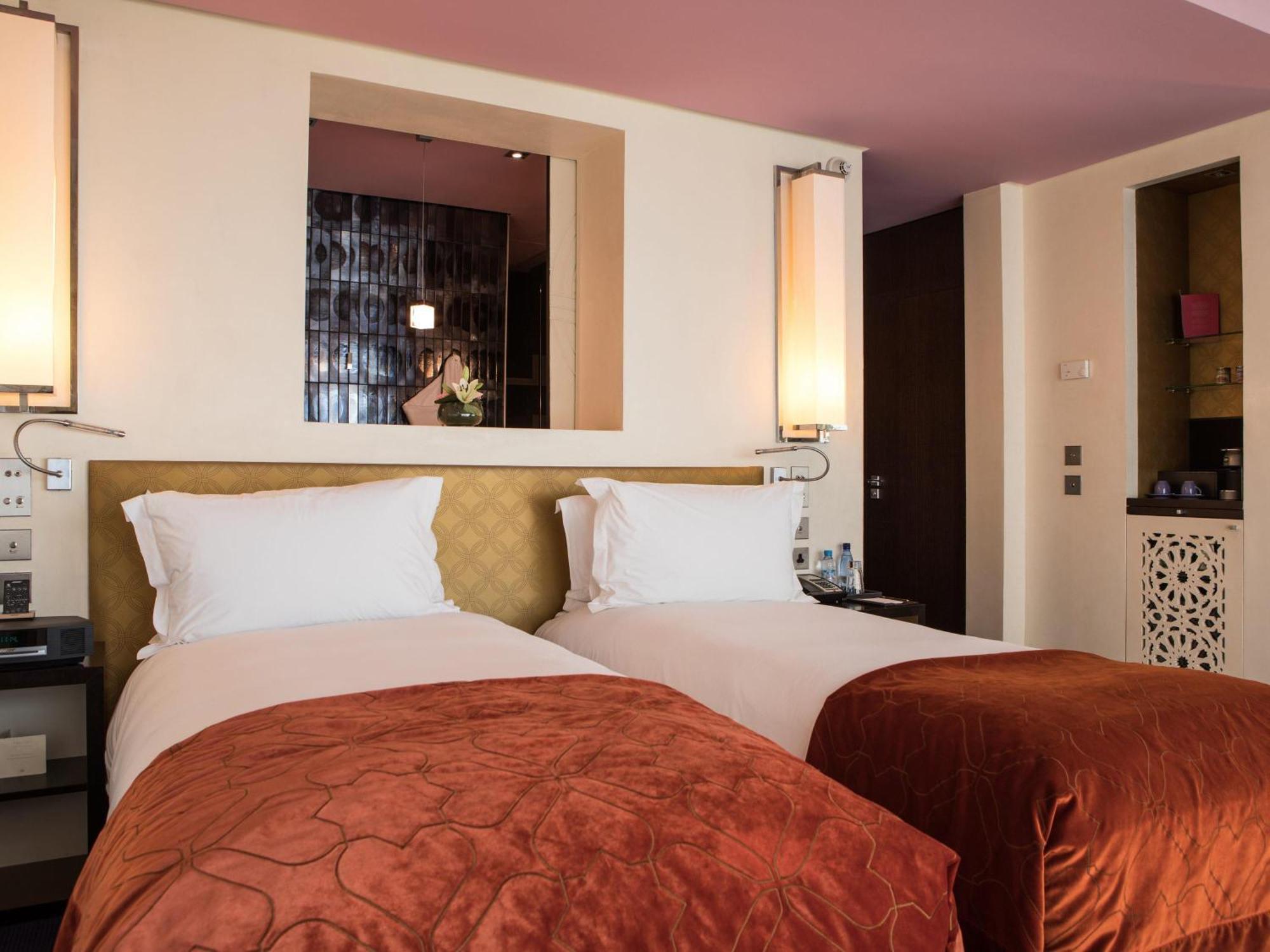 Superior Twin Room City View