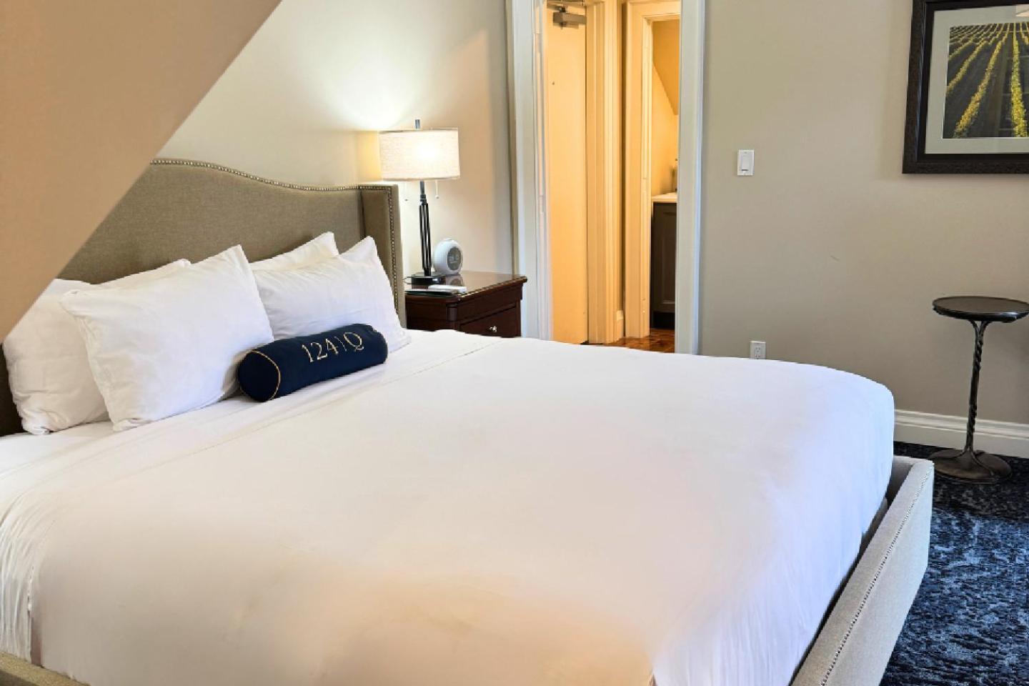 Deluxe Room Adjacent to the Main Building