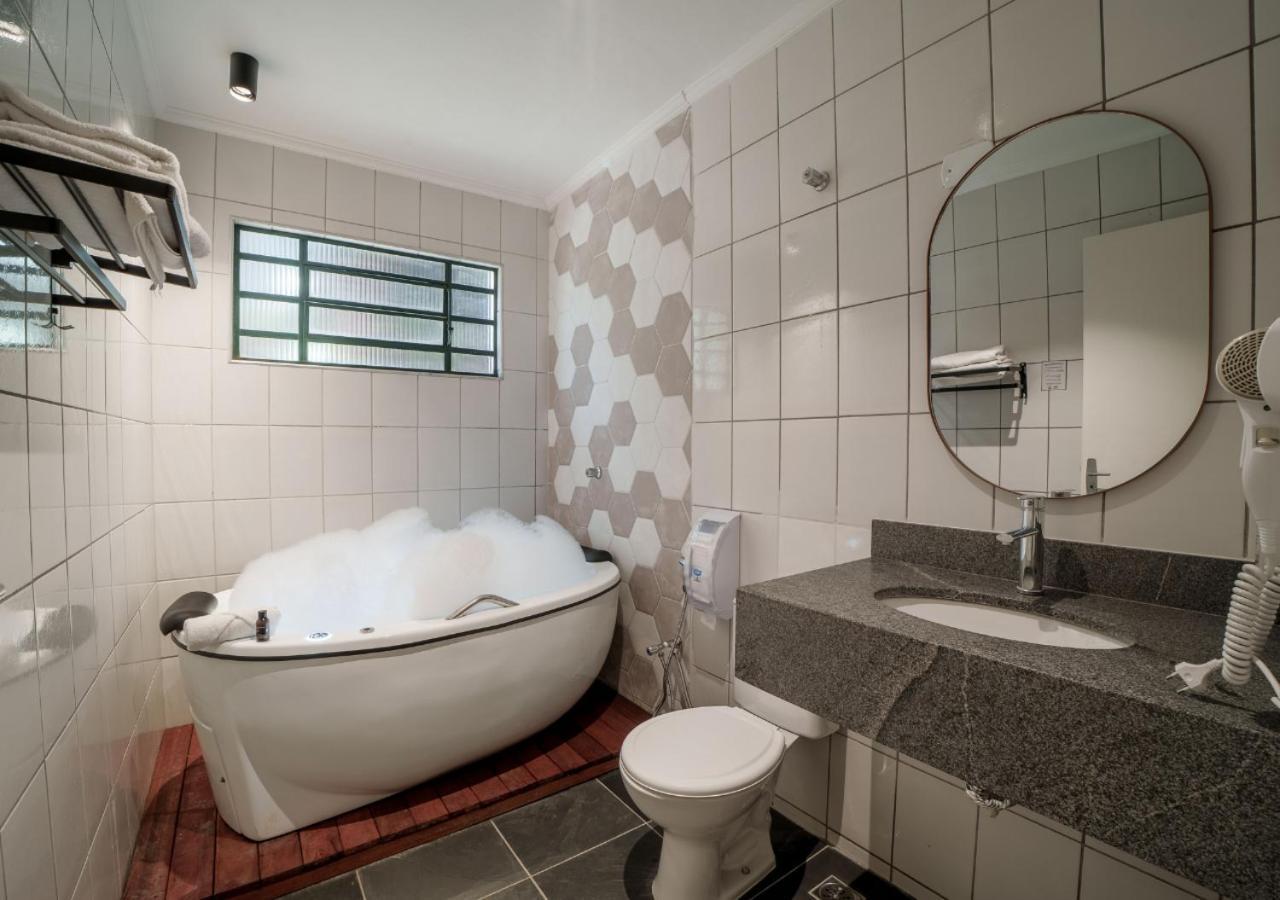 Family Room Bath