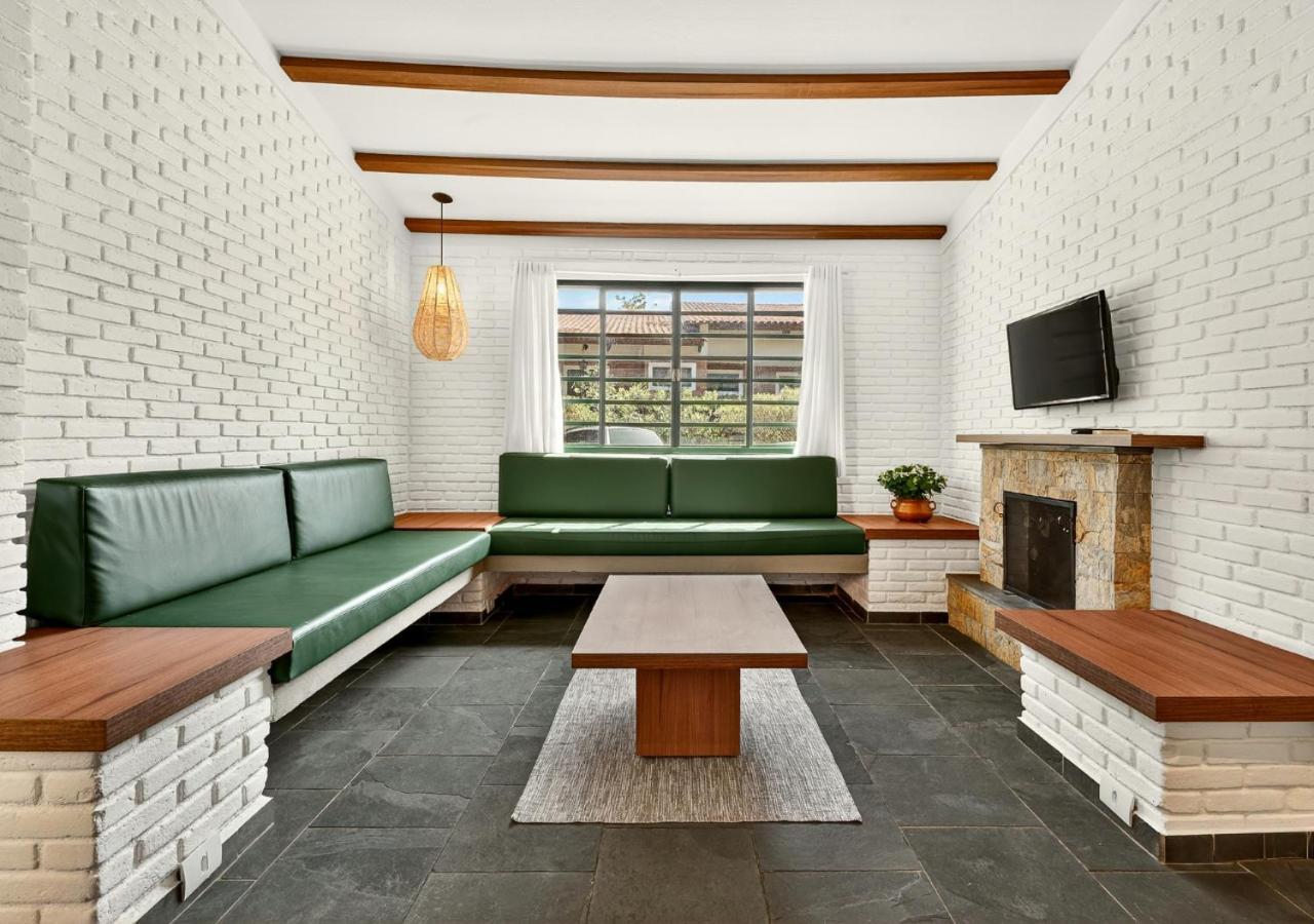 Family Room Bath
