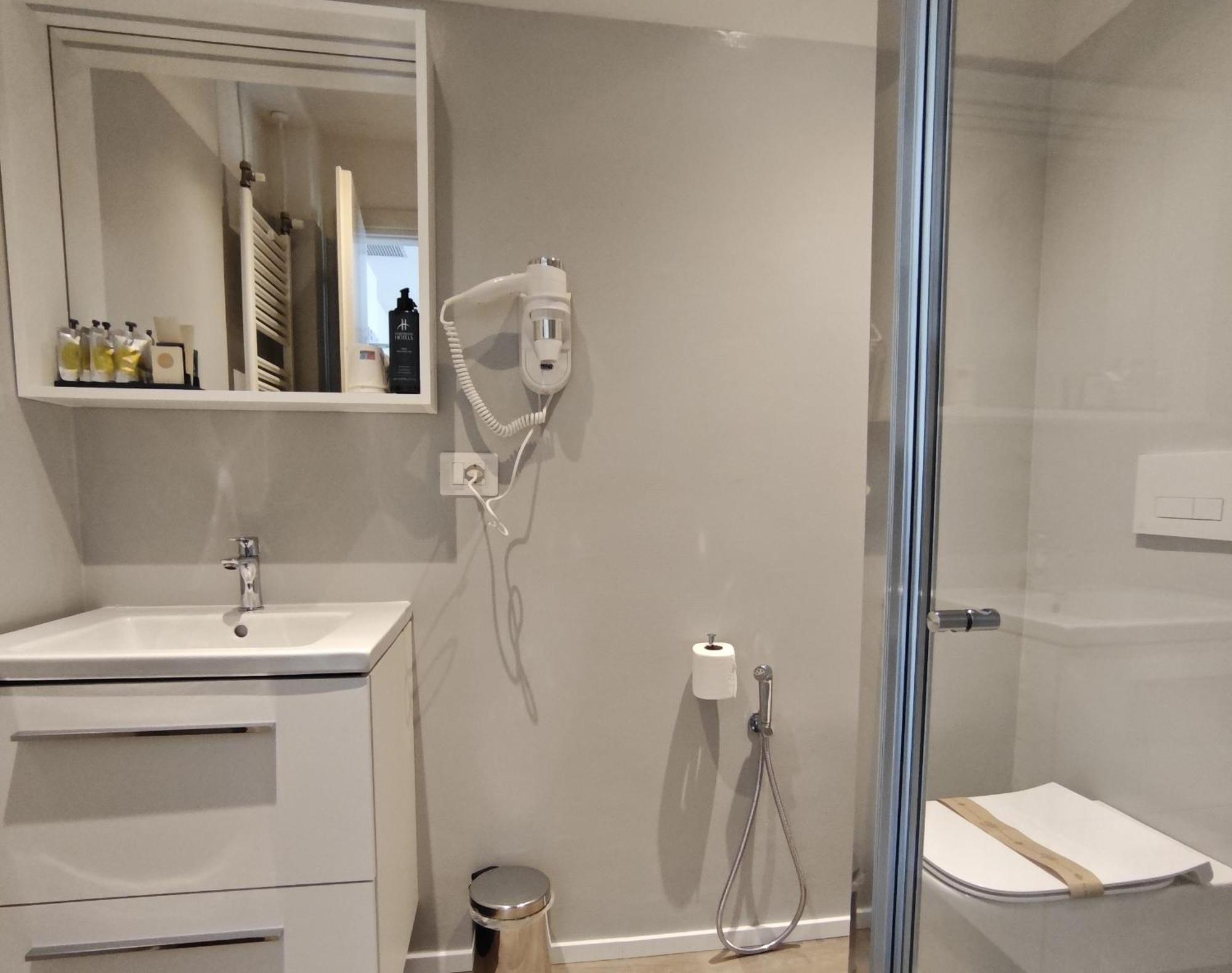 Superior Plus Double or Twin Room Lake View