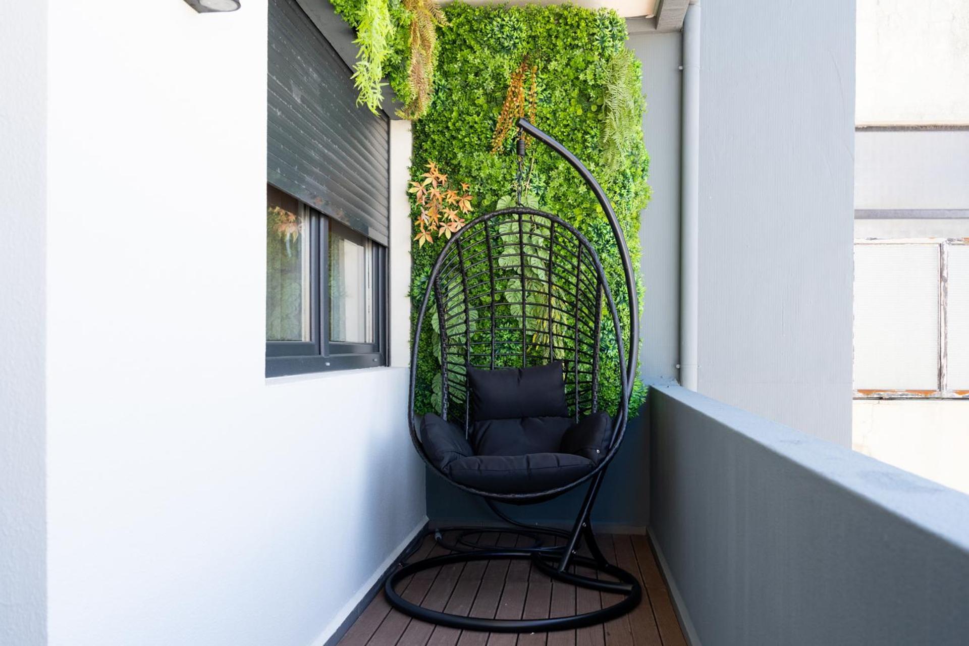 Studio Balcony