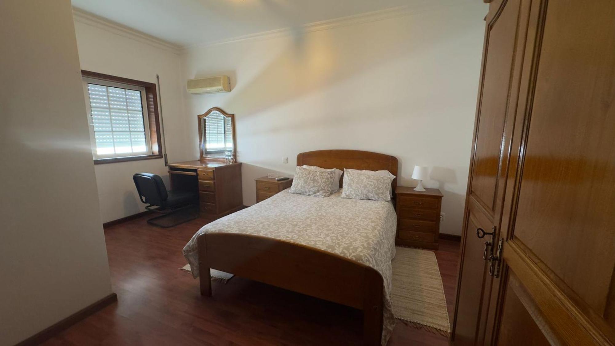 Economy Single Room