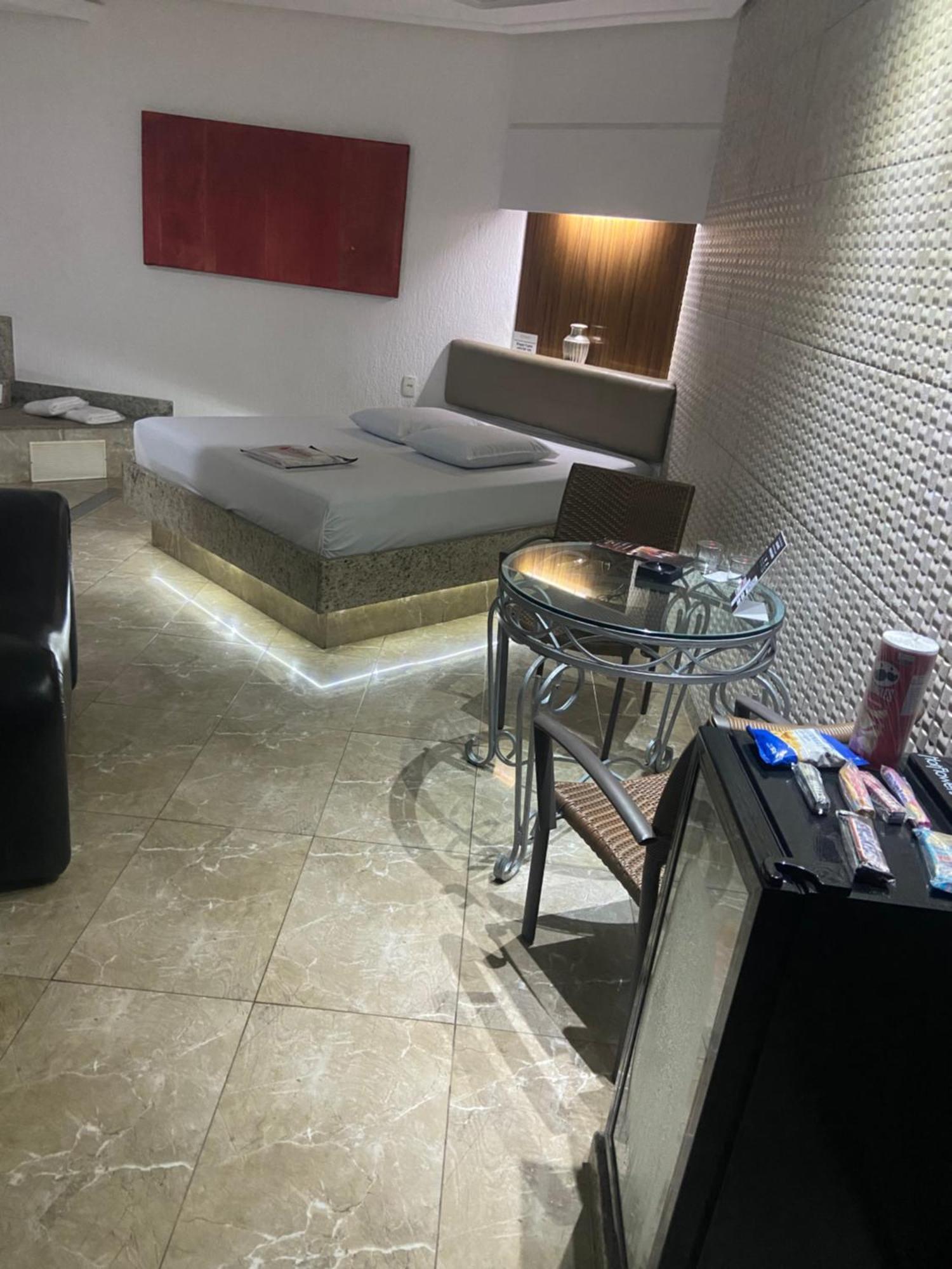 Suite Hot Tub
