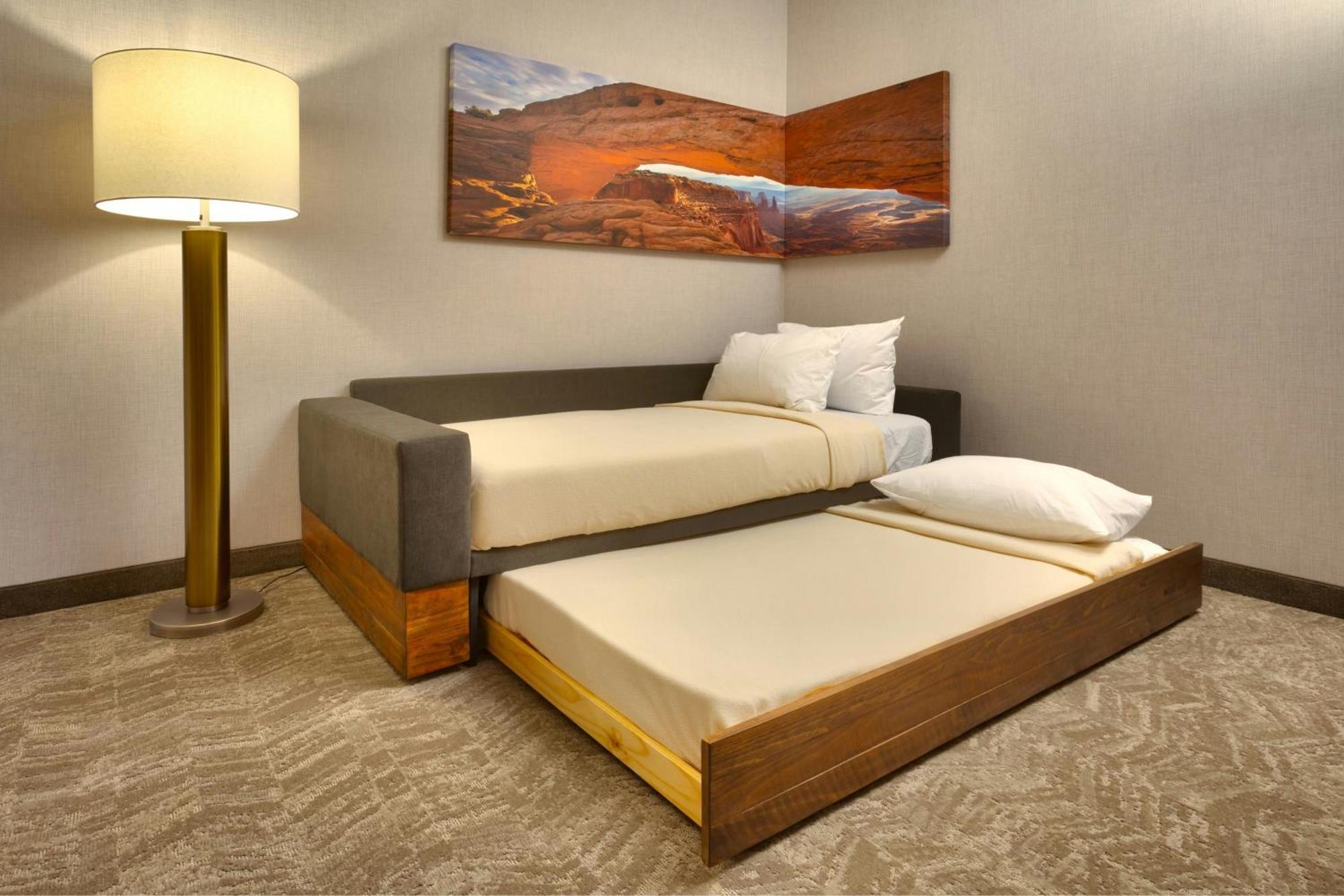 Queen Suite Two Queen Beds Trundle Sofa