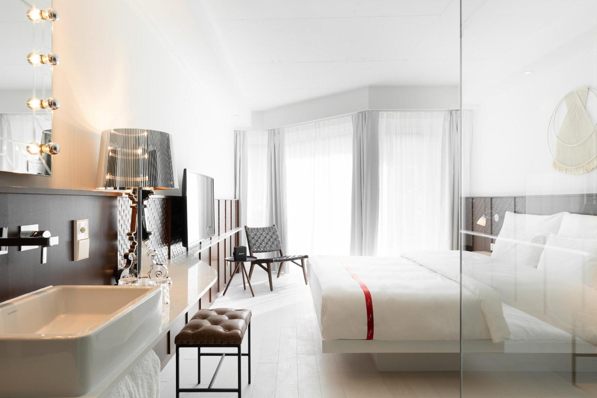 Wow Room