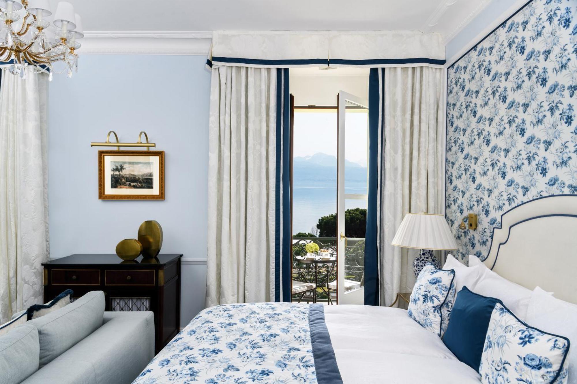 Deluxe Double Room Lake View