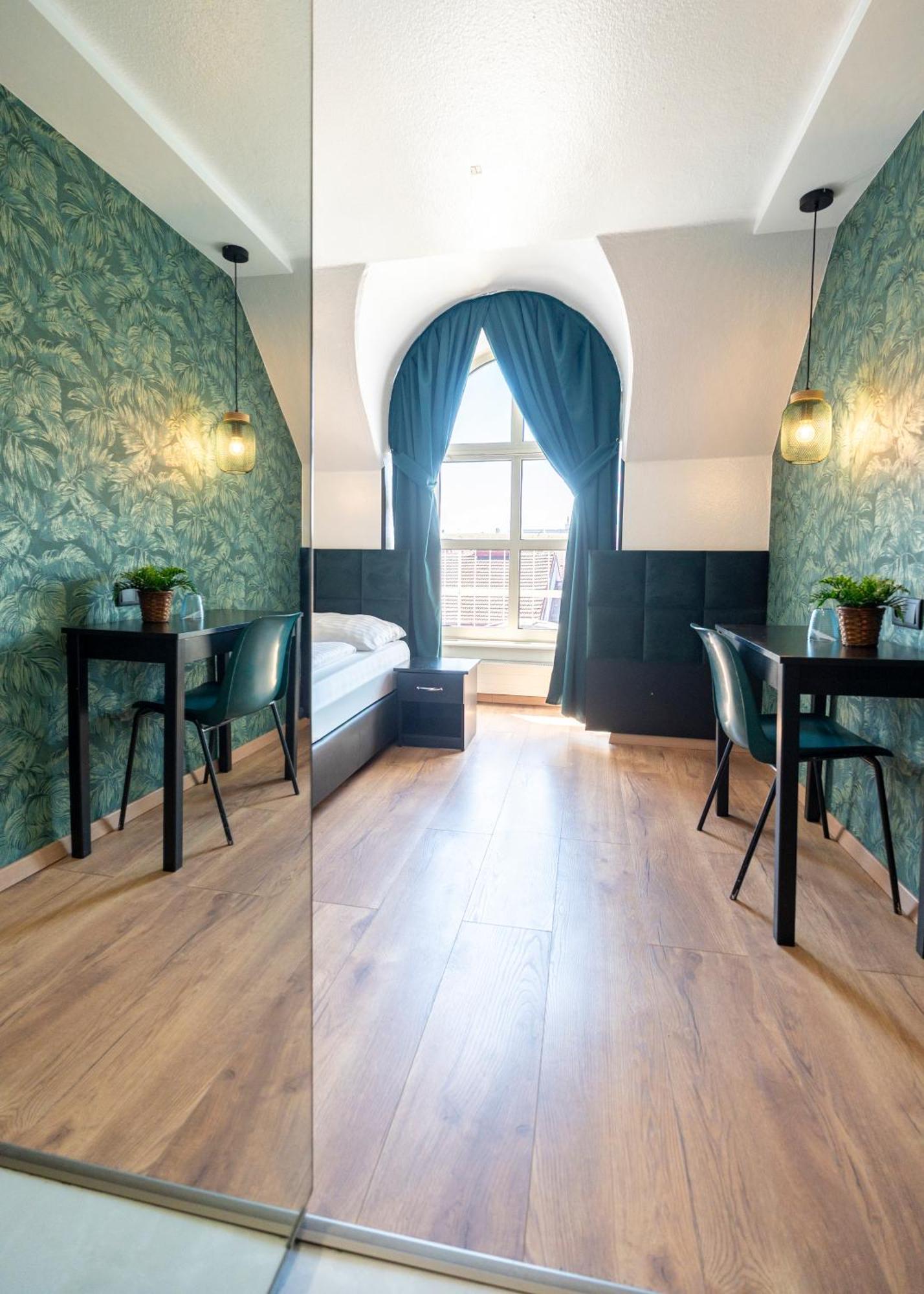 Standard Single Room