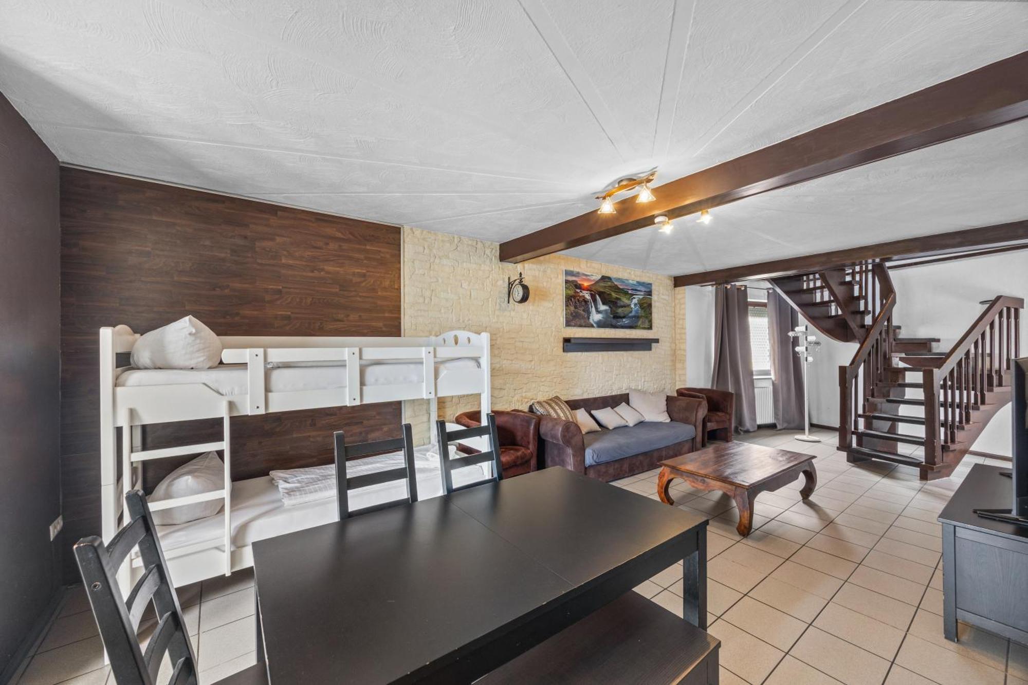 Apartment Split Level