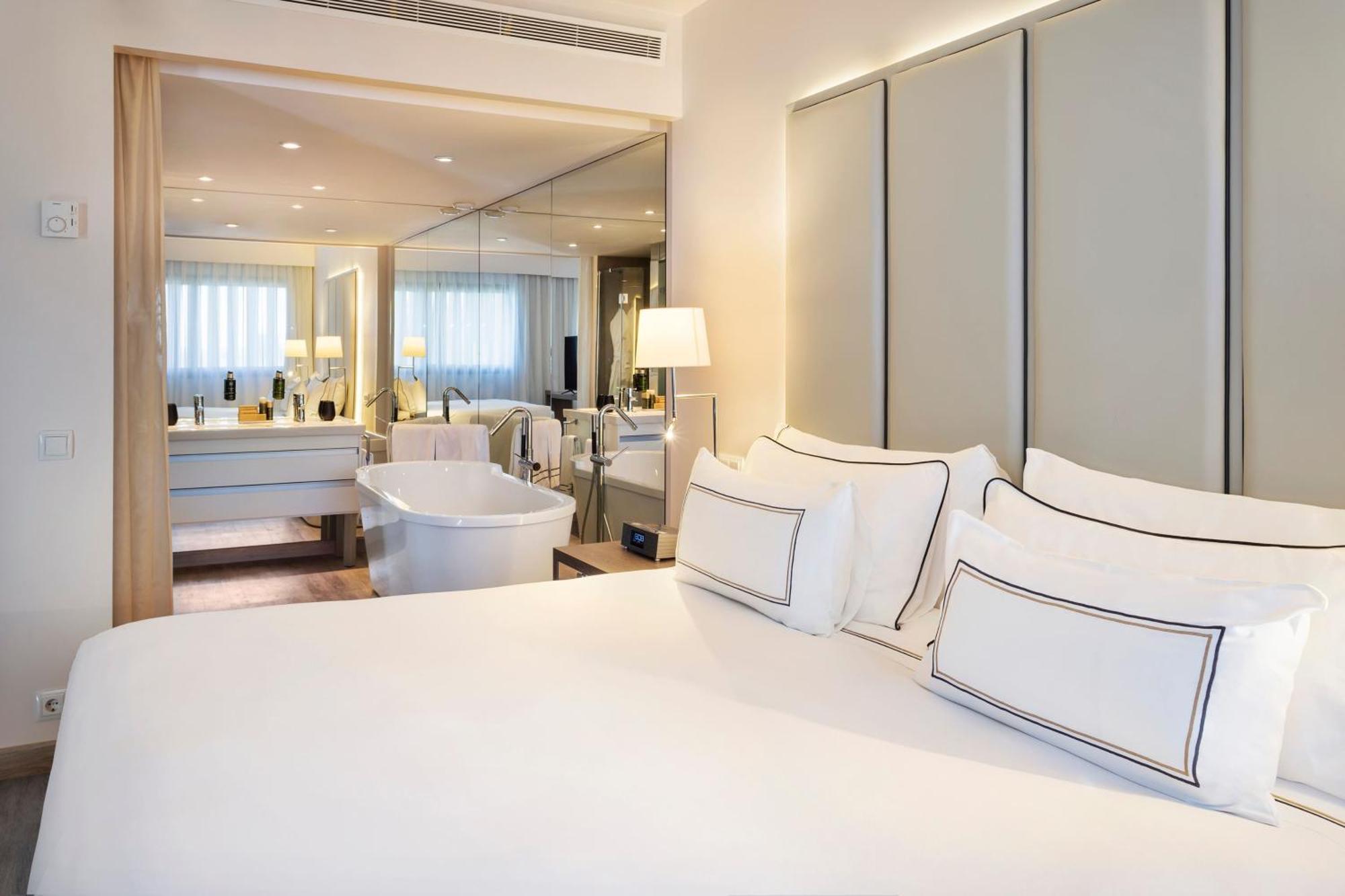Suite The Level