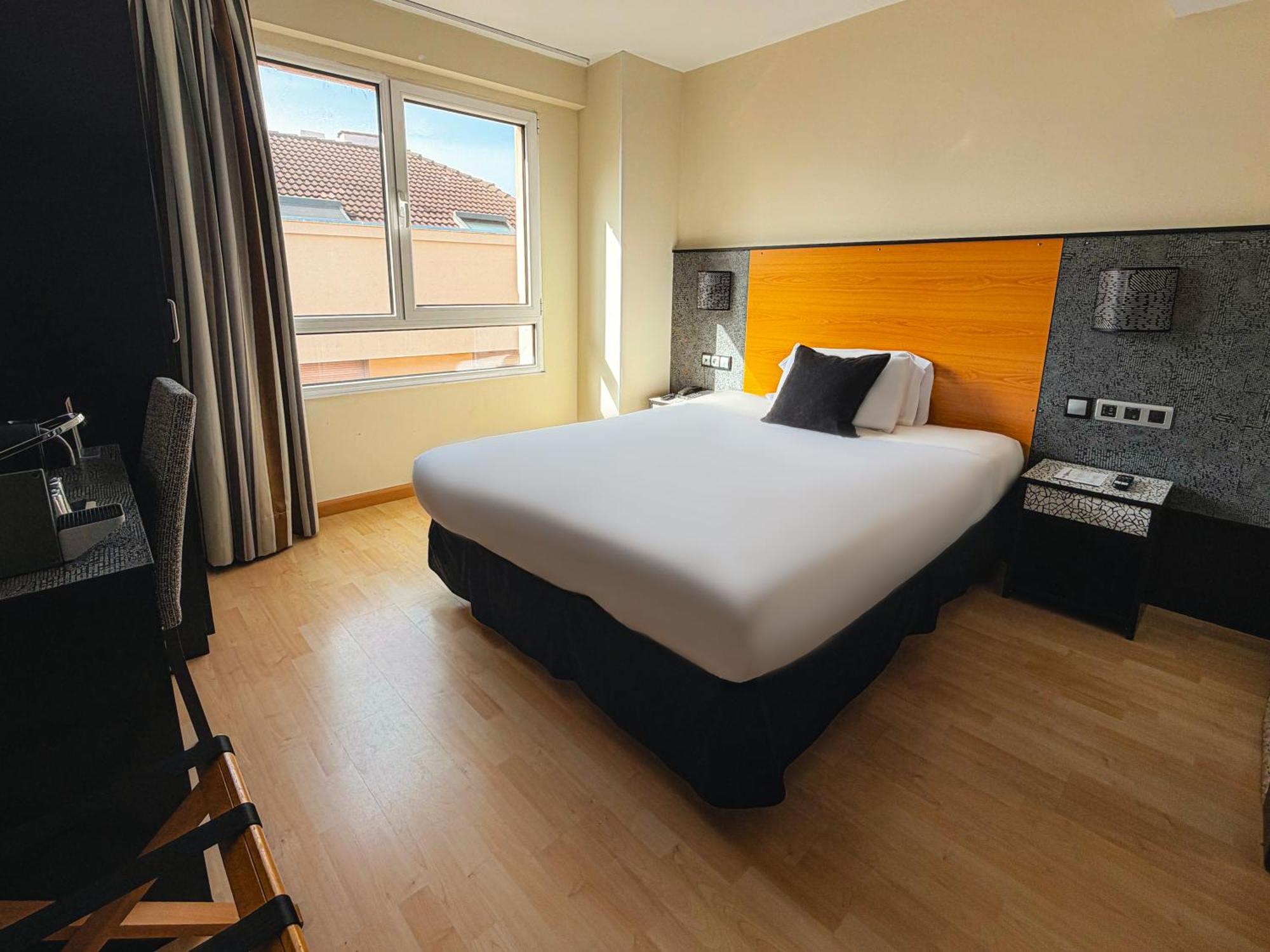 1 double bed