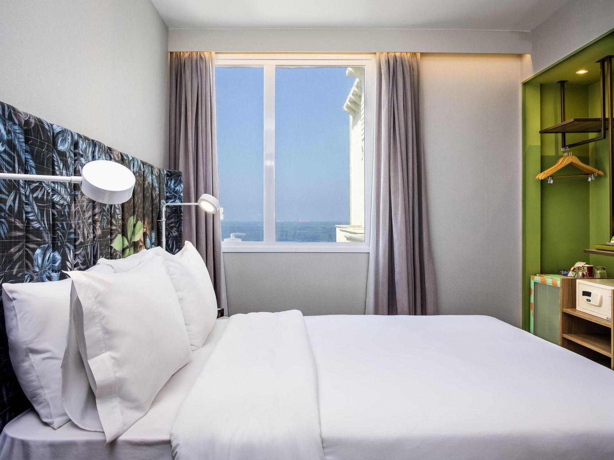 Superior Double Room Ocean Side