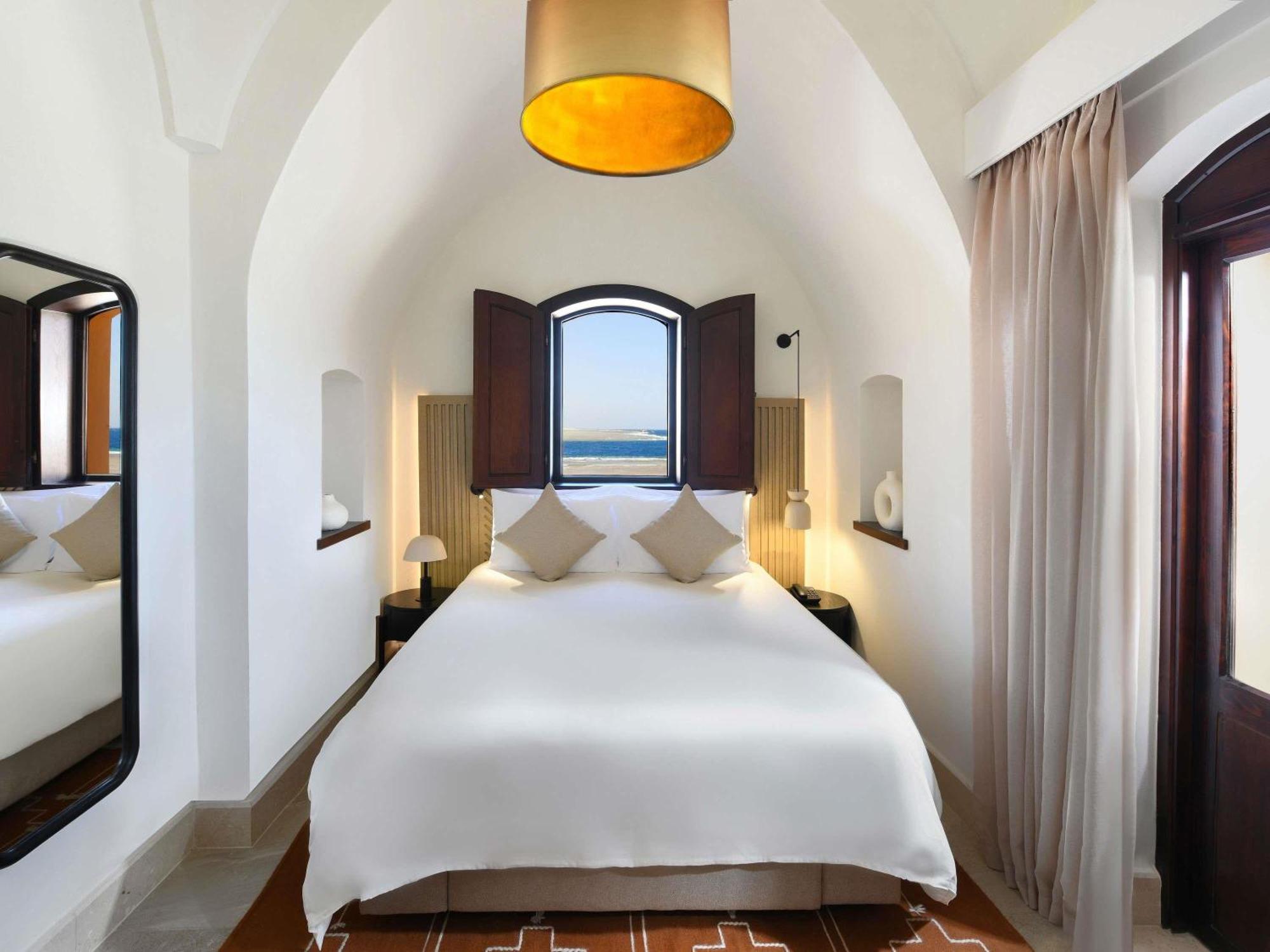 Queen Room Sea View