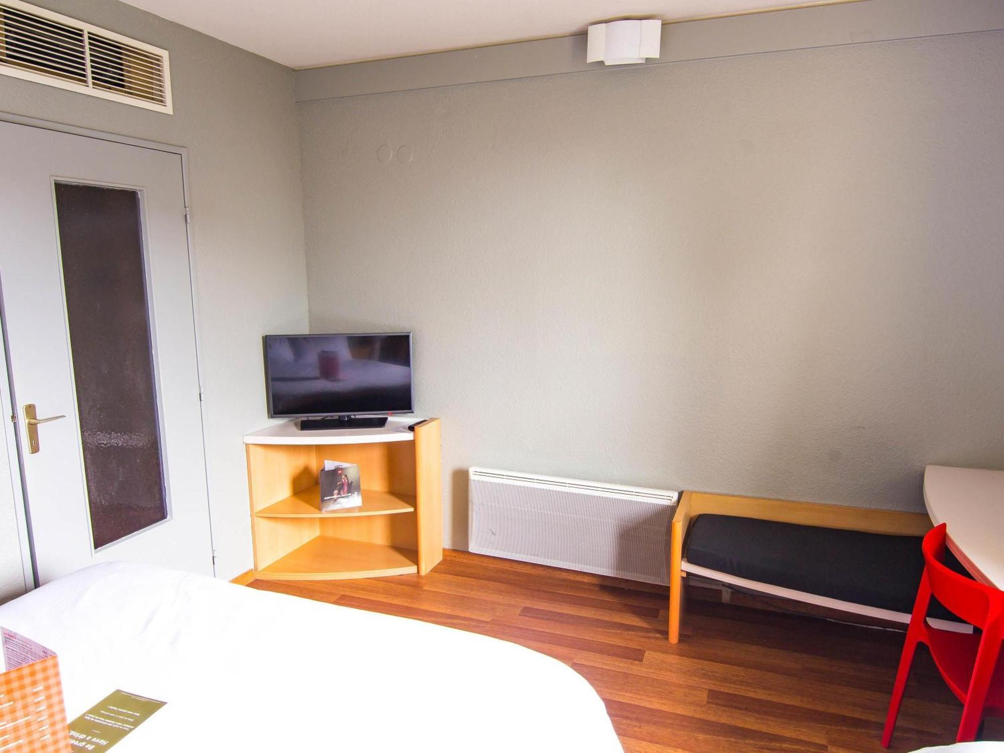 Standard Room One Double Bed One Single Bed