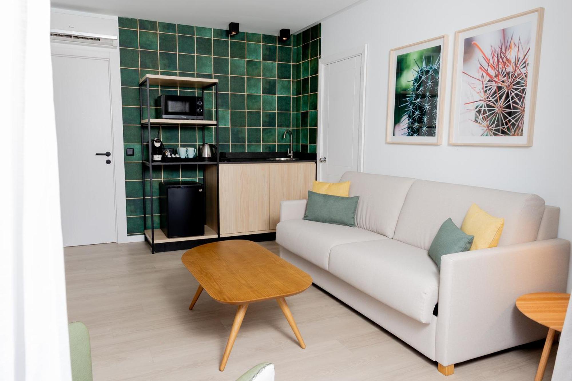 Deluxe Bungalow