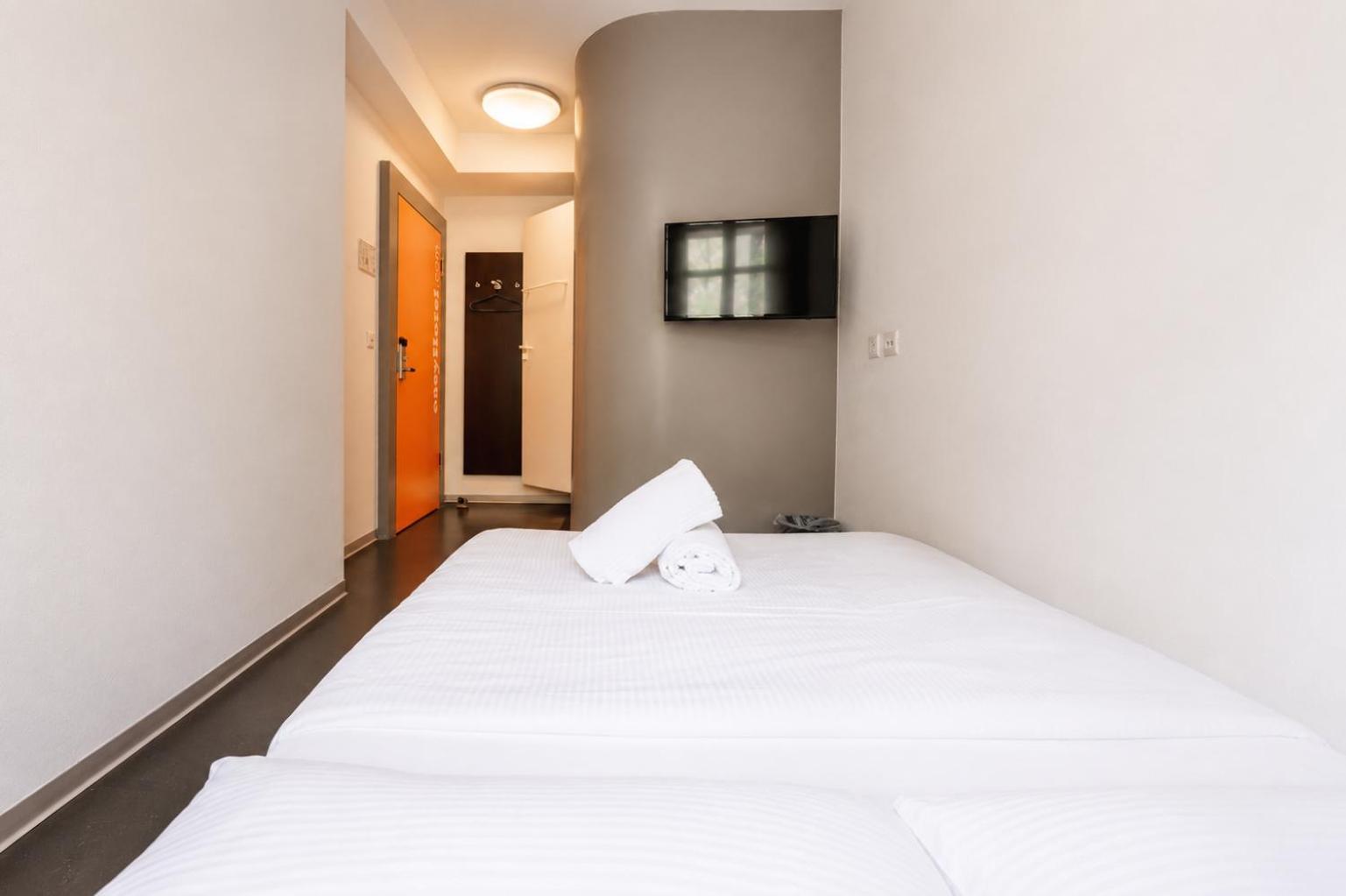 Economy Double Room 1