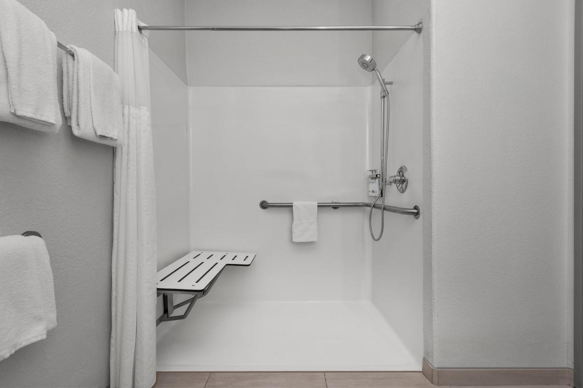 Suite Two Double Beds Mobility Accessible Roll Shower