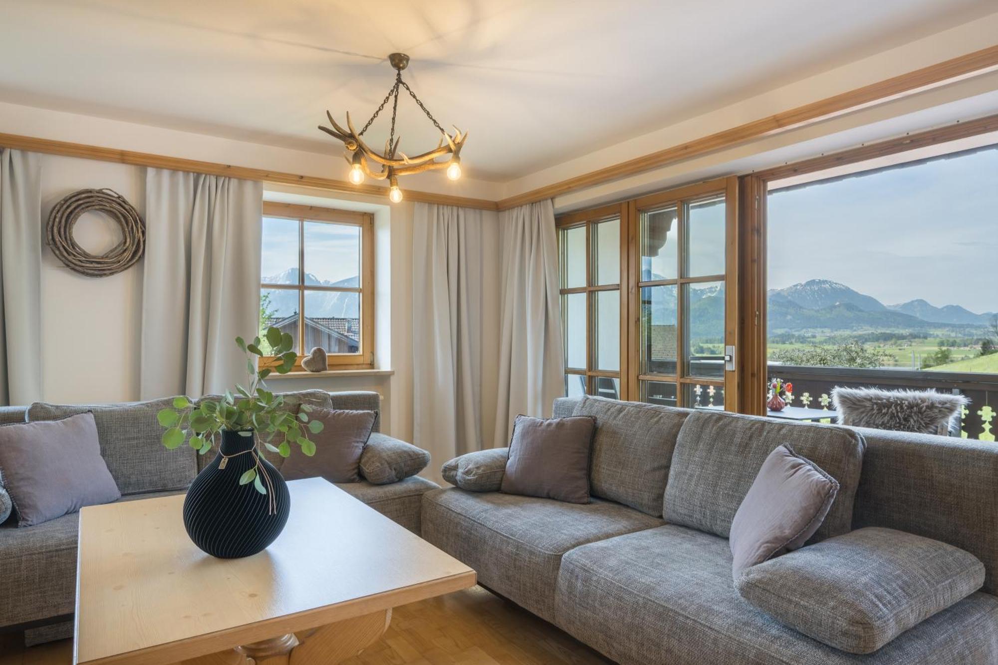 Family Room Kitchenette