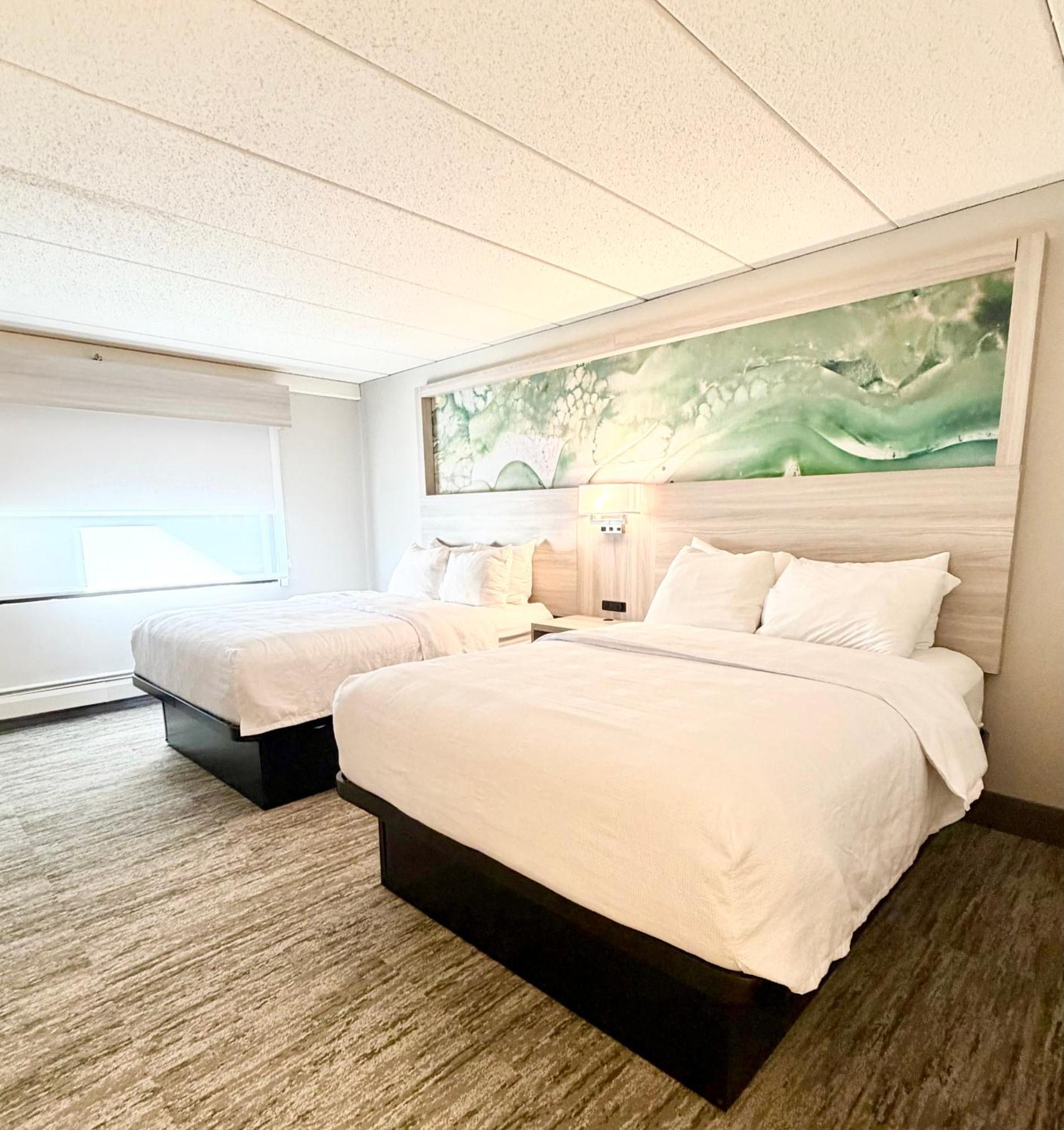 Queen Room Two Queen Beds Non Smoking