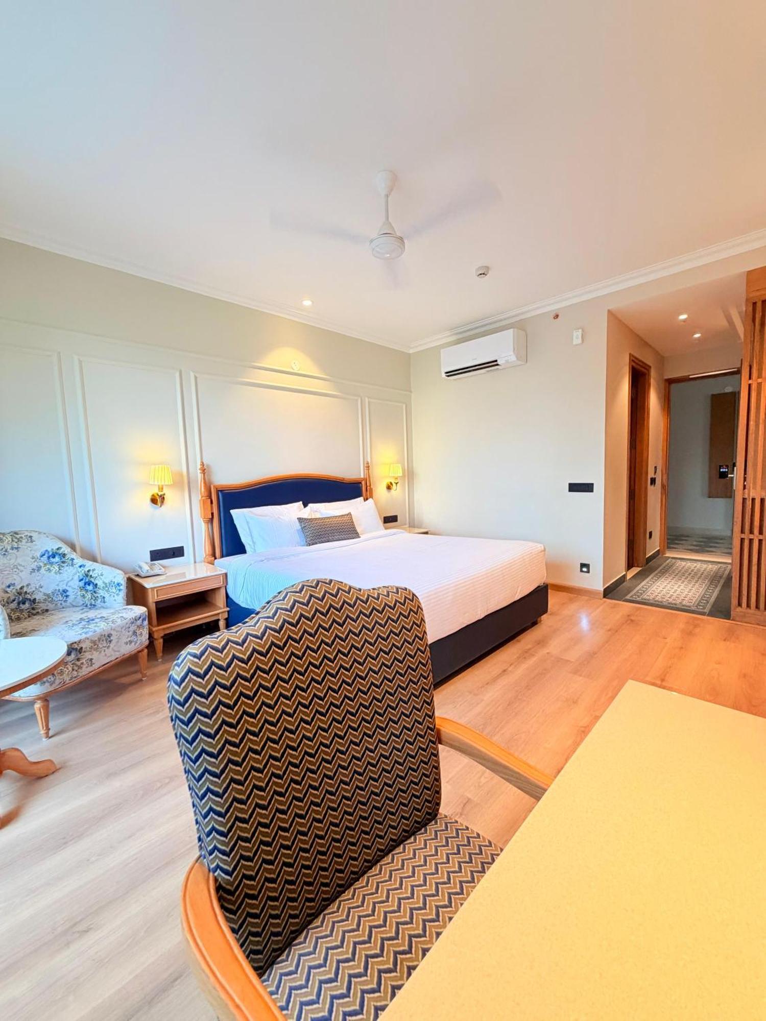 Deluxe Double Room Balcony