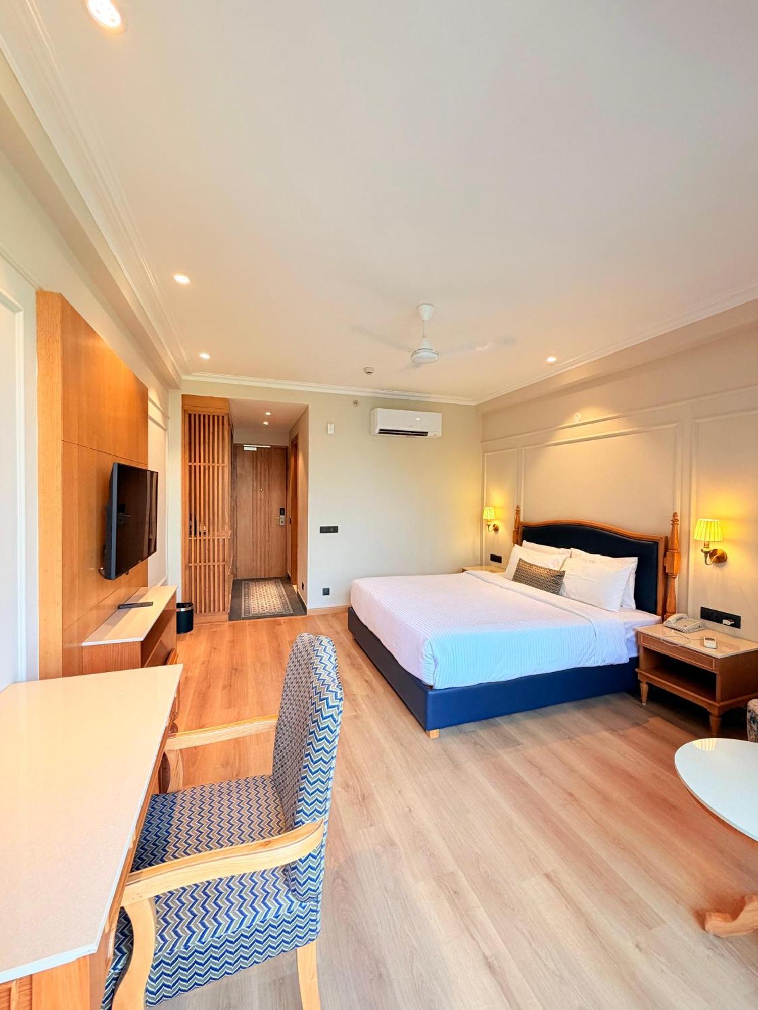 Deluxe Double Room Balcony