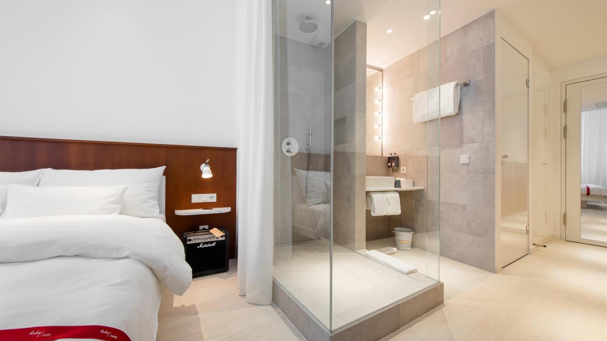 Lovely Room