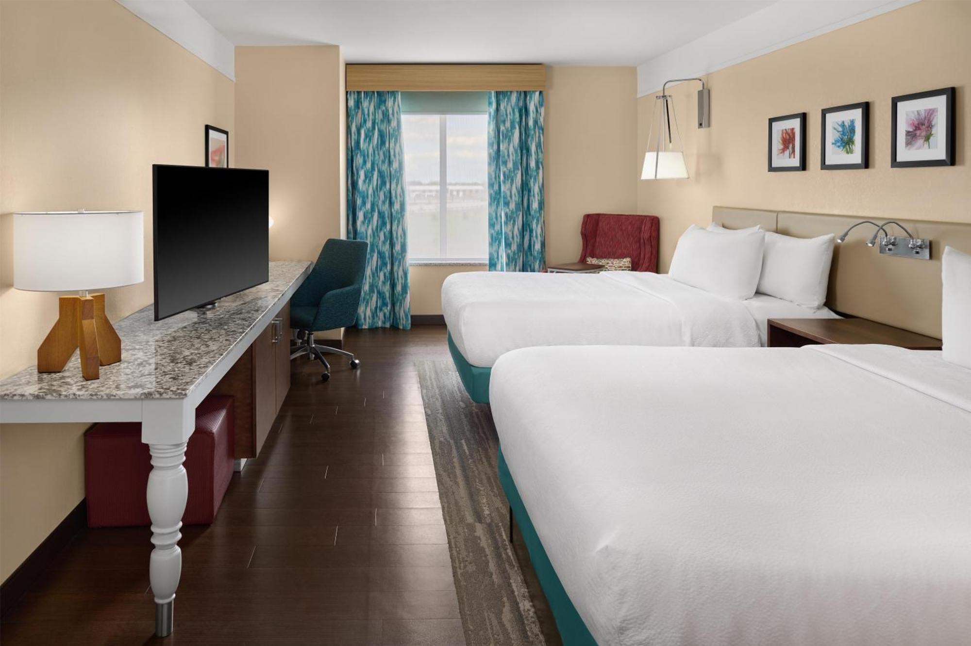 Queen Room Two Queen Beds