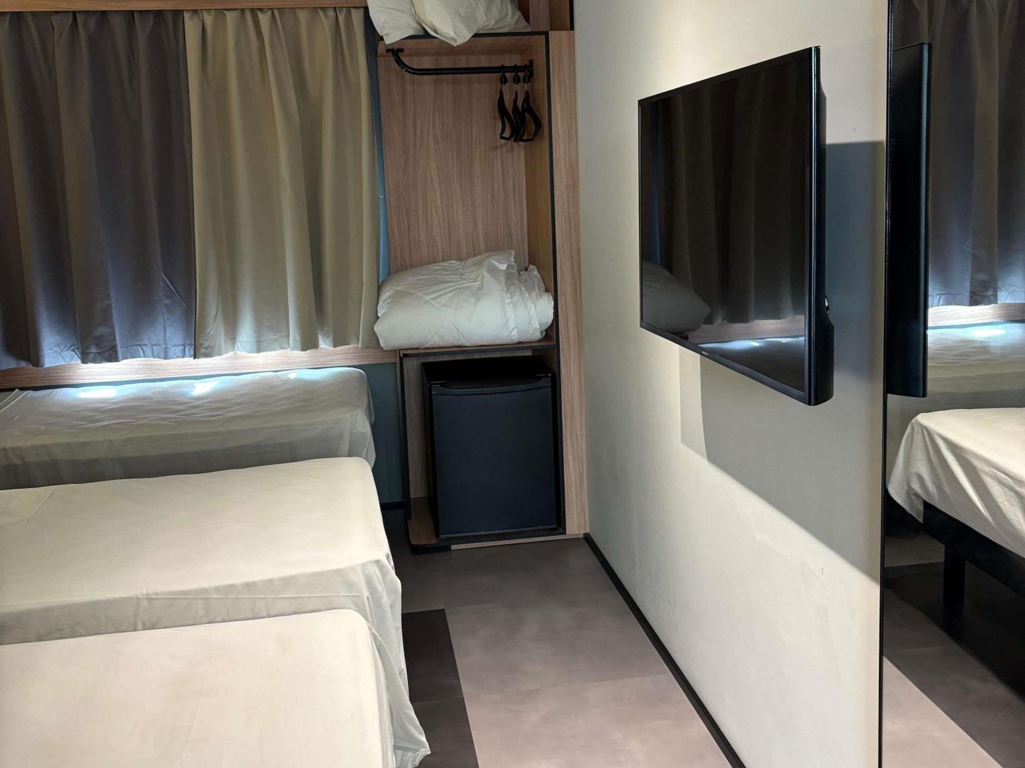 Standard Room Three Single Beds
