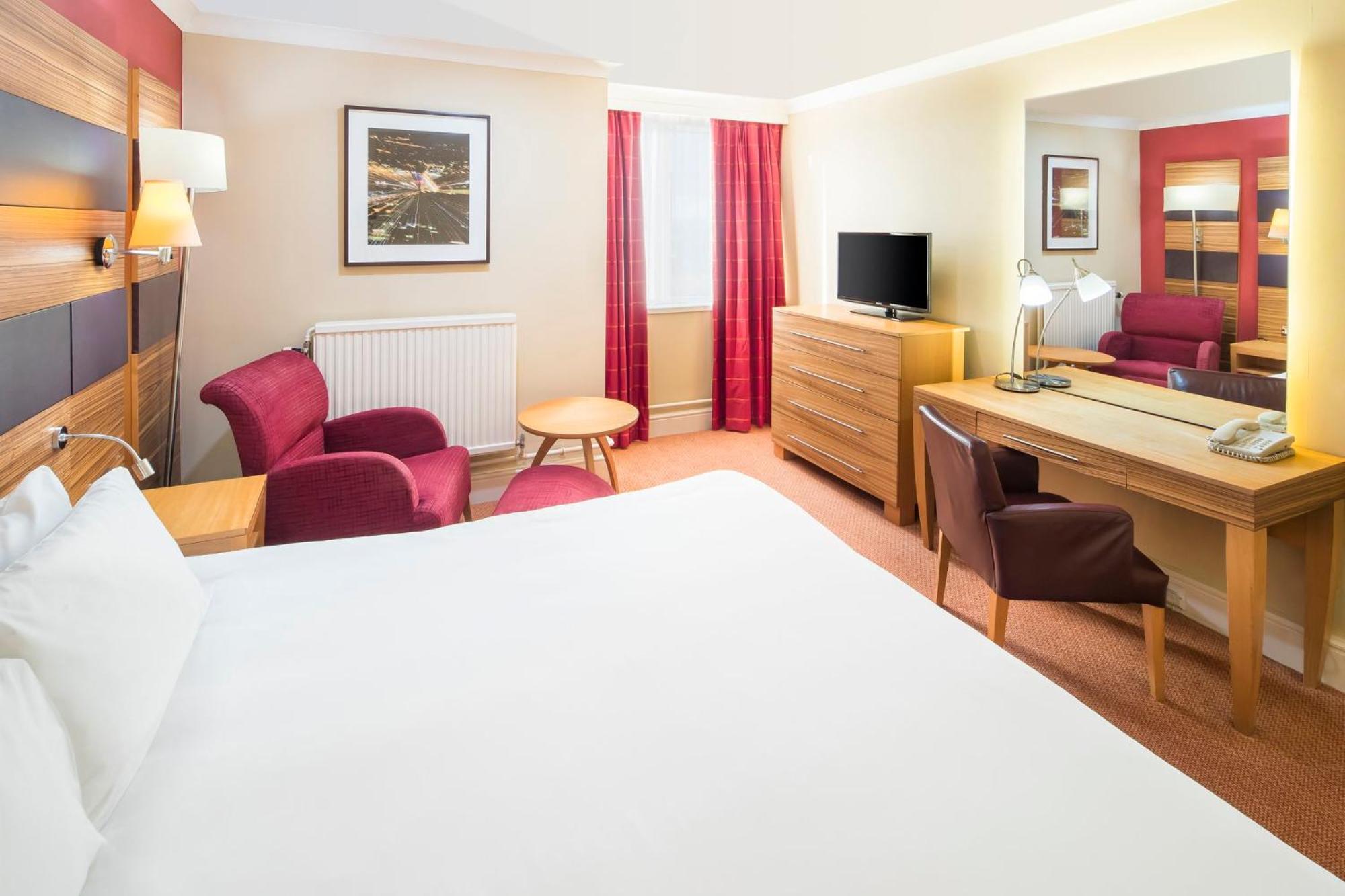 Premium Super King Room