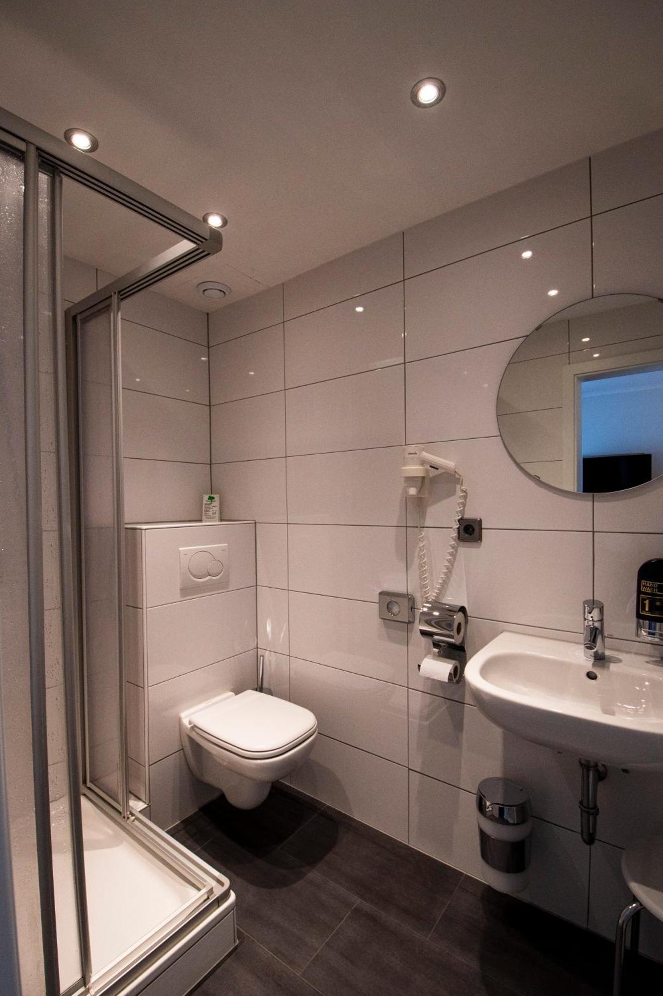 Comfort Single Room