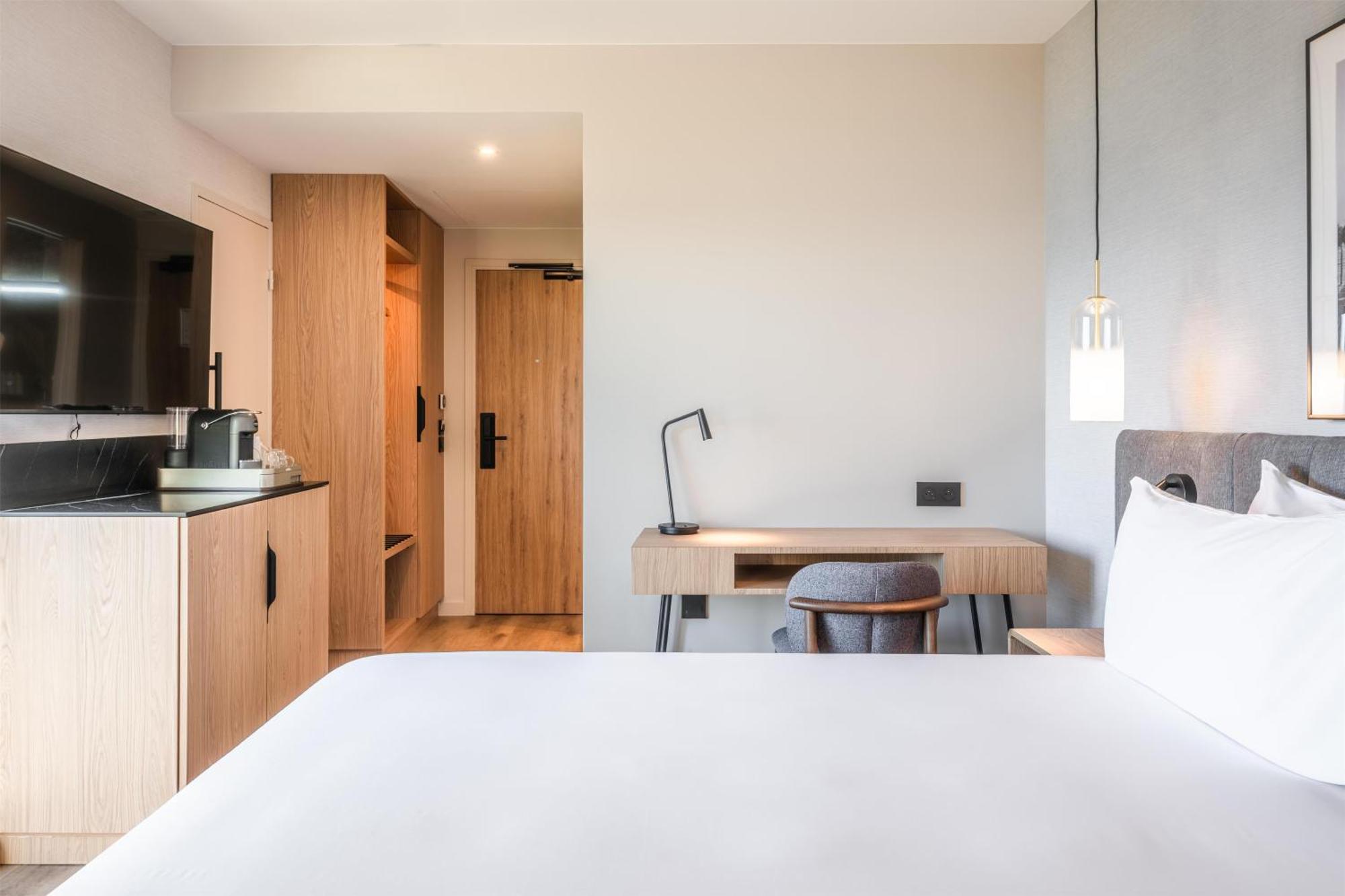 Chambre Supérieure - Vue sur Mer et Balcon